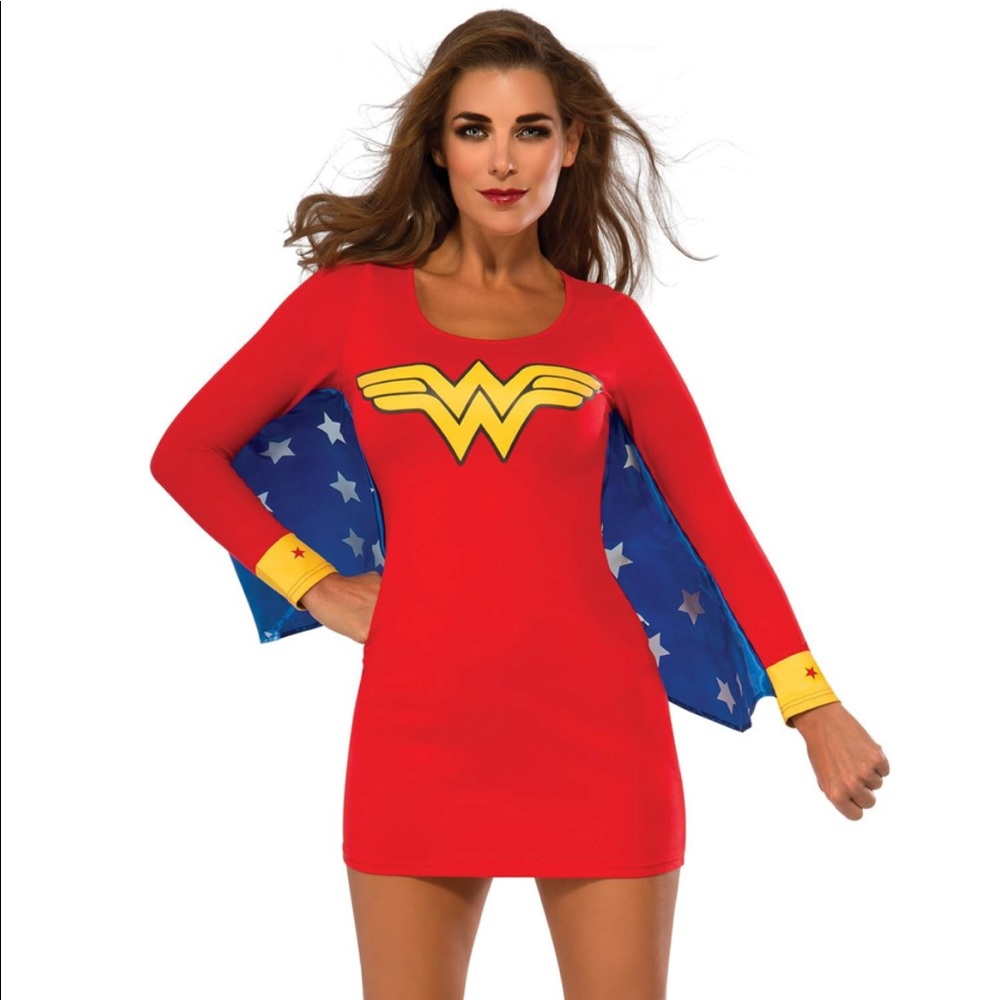 Women’s Wonder Woman Halloween Costume/Dress Small